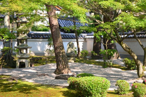 Zen Garden Landscaping in Conroe