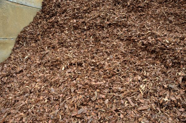 Organic Mulch Delivery in Conroe