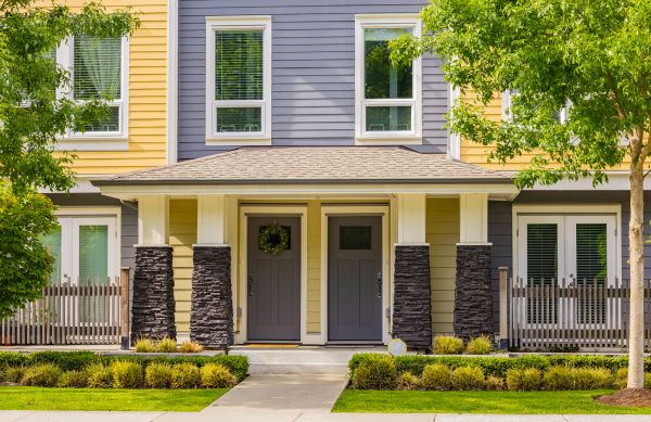 Townhouse Landscaping in Conroe